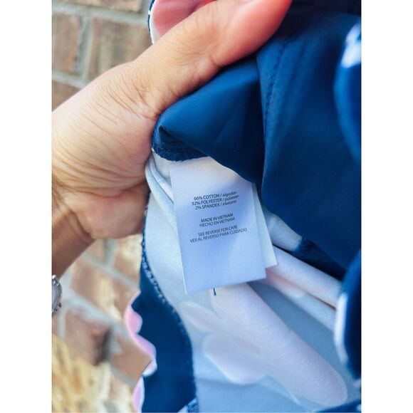 Isaac Mizrahi New York floral short size 6 brand new in excellent condition no f - Picture 7 of 10